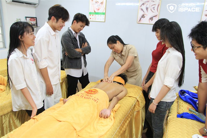 Cao đẳng iSPACE - 70% thực hành