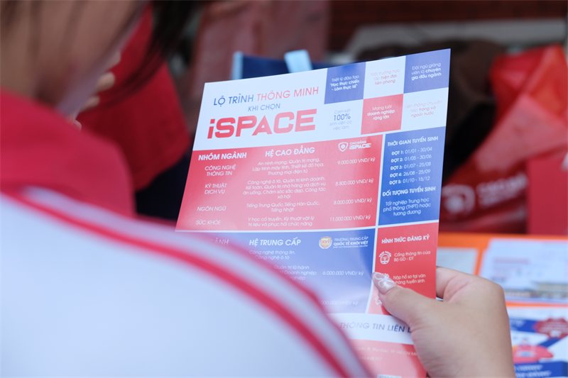 Cao đẳng iSPACE - Học phí hợp lý